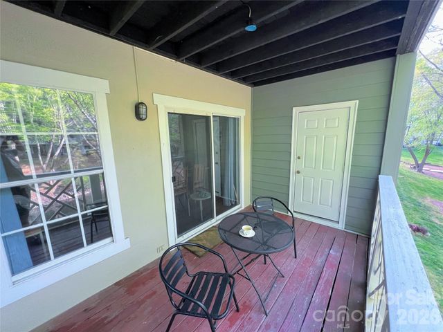 19905 Henderson Road C, Cornelius, NC 28031