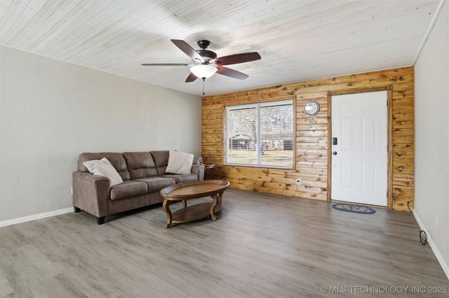 920 Washington Avenue, Boswell, OK 74727