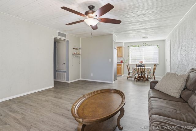 920 Washington Avenue, Boswell, OK 74727