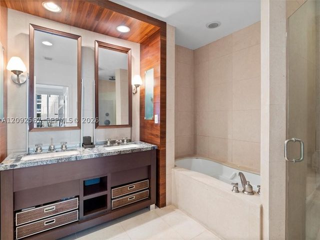 6799 Collins Ave 301, Miami Beach, FL 33141