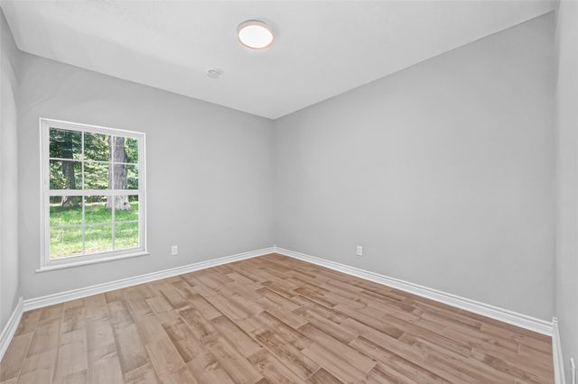18747 Woodridge Drive, Conroe, TX 77302