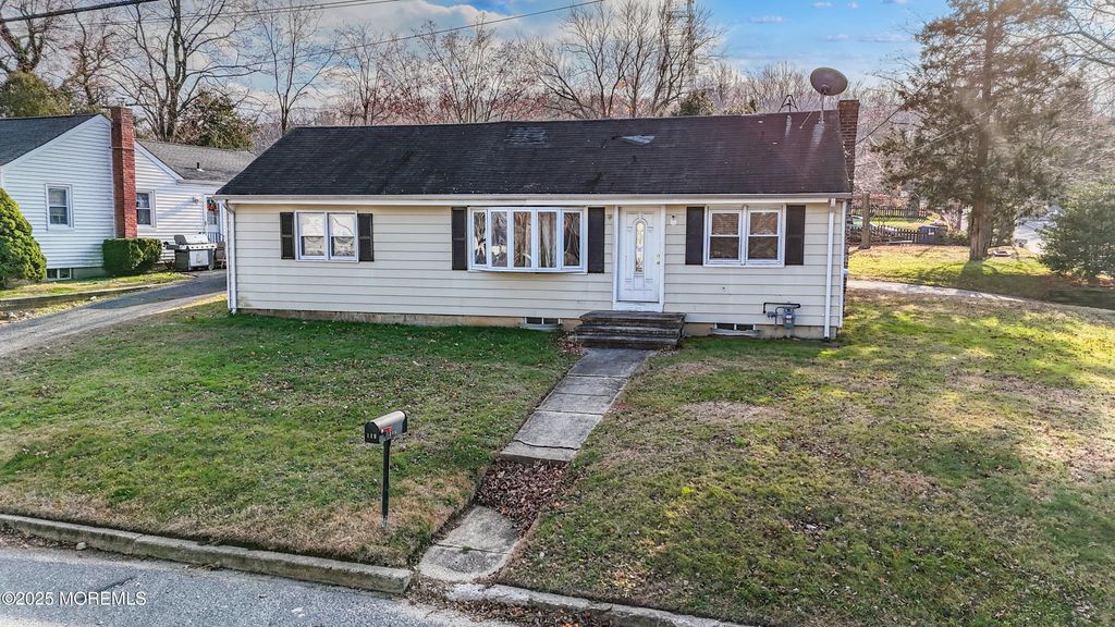 119 Chestnut Avenue, Atlantic Highlands, NJ 07716