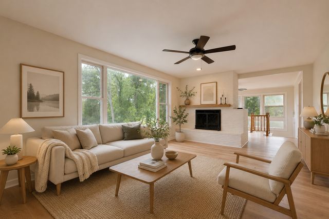 8717 Gardner Road, Fox River Grove, IL 60021