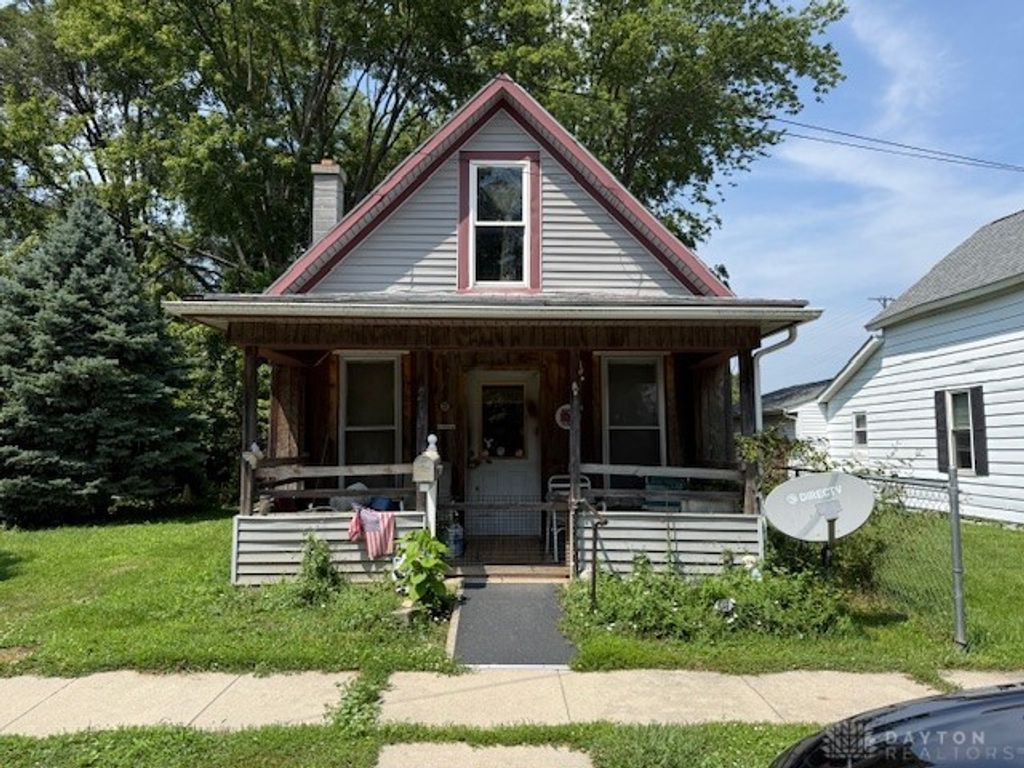 206 W Elm Street, Bradford, OH 45308