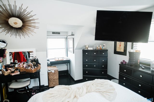 223 Hillandale Avenue, Stamford, CT 06906