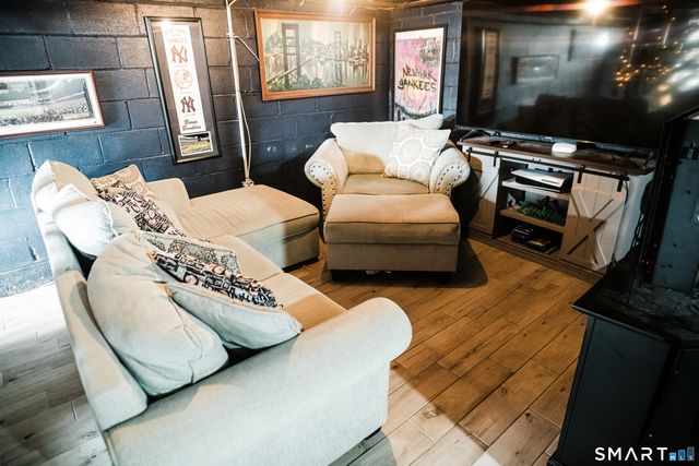 223 Hillandale Avenue, Stamford, CT 06906