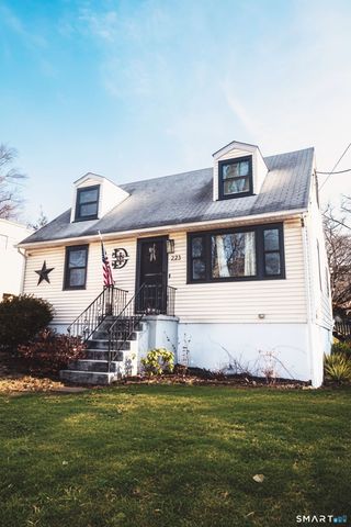 223 Hillandale Avenue, Stamford, CT 06906