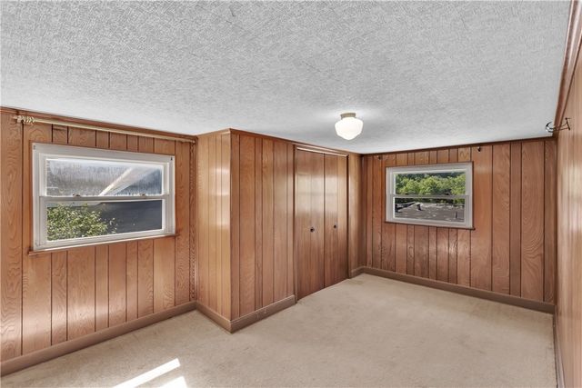 123 High St, Findlay Twp, PA 15126