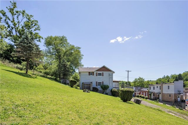 123 High St, Findlay Twp, PA 15126