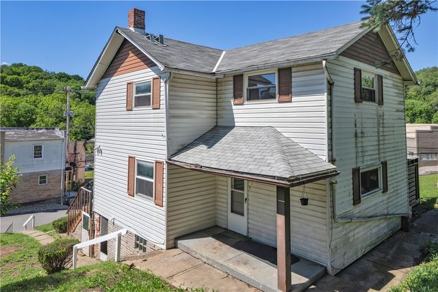123 High St, Findlay Twp, PA 15126