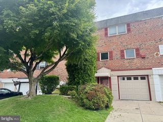 8513 FERNDALE ST, Philadelphia, PA 19111