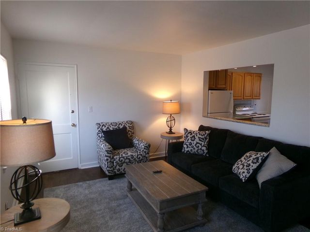 2507 Miller Park Circle B, Winston-salem, NC 27103