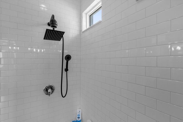 231 CHEROKEE HILL COURT, Deland, FL 32724