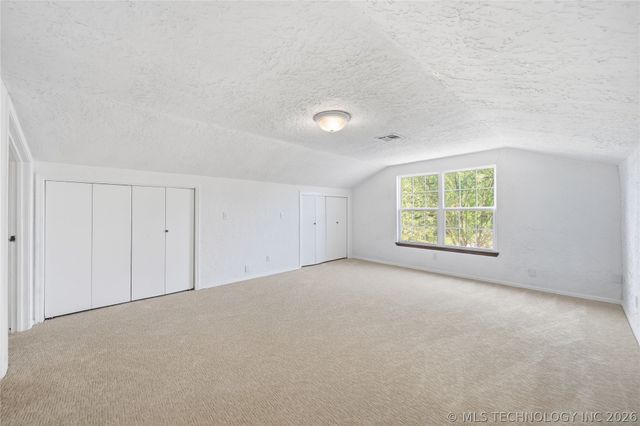 3928 E 60th Place, Tulsa, OK 74135