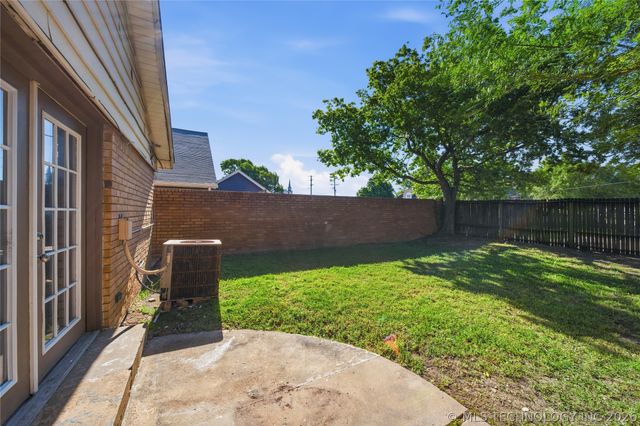 3928 E 60th Place, Tulsa, OK 74135