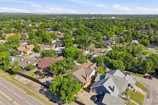 3928 E 60th Place, Tulsa, OK 74135