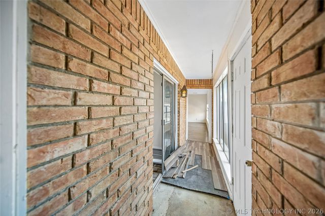 3928 E 60th Place, Tulsa, OK 74135