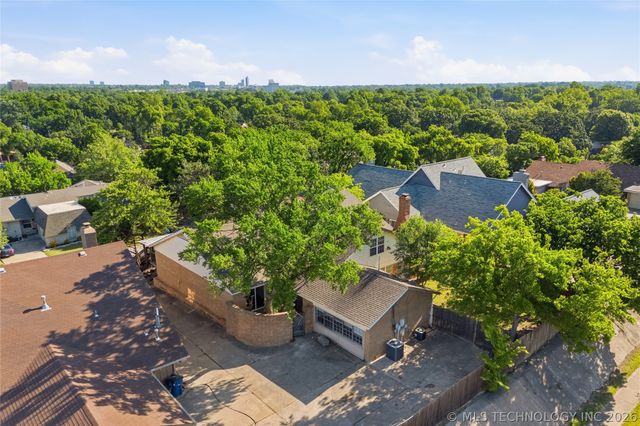 3928 E 60th Place, Tulsa, OK 74135