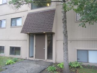 48 Oak Hill Colony 2, Fox Lake, IL 60020