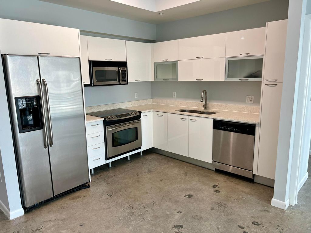 133 NE 2nd Avenue 1006, Miami, FL 33132