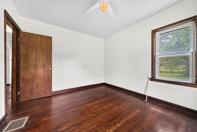 2637 Brown Road, Grove City, OH 43123