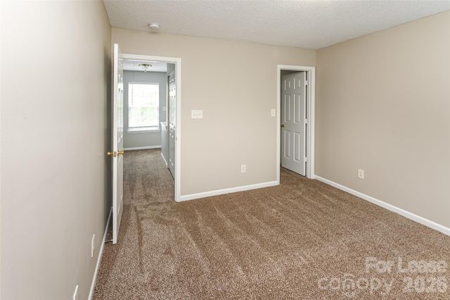 10626 Pickerel Lane, Charlotte, NC 28213