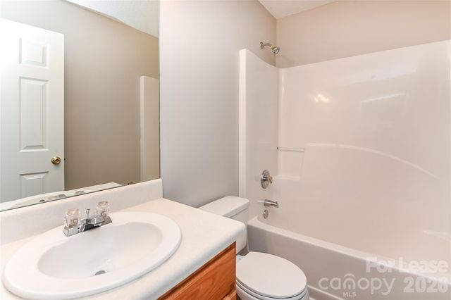 10626 Pickerel Lane, Charlotte, NC 28213