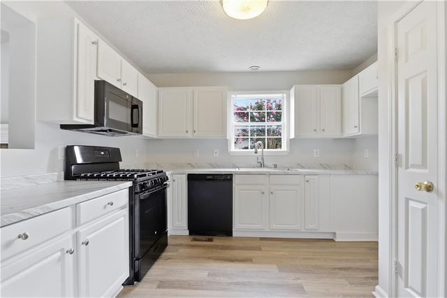 31 Stiles Court SW, Cartersville, GA 30120