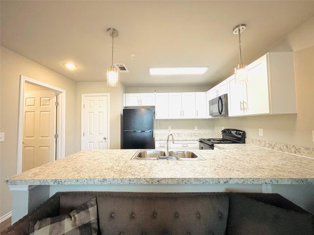 6108 Abrams Road 202, Dallas, TX 75231