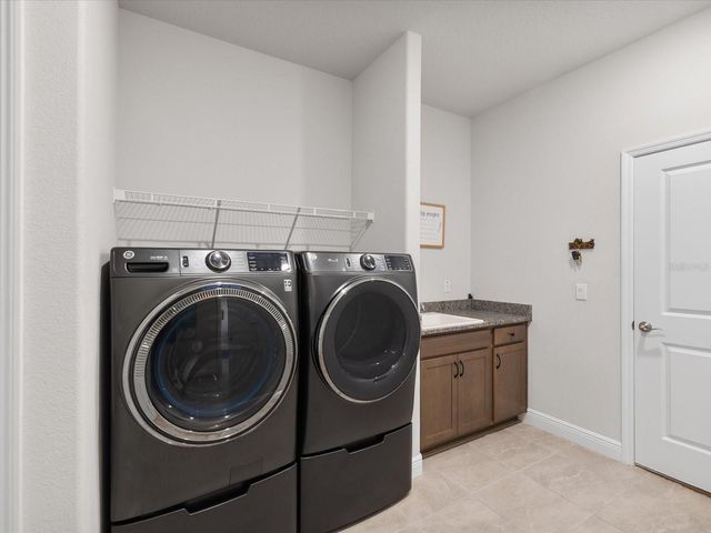 9401 HIGHLAND HILLS DRIVE, Hudson, FL 34667