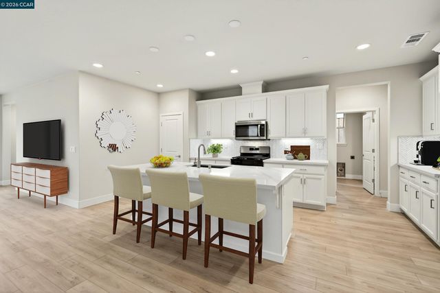 5609 Majestic Oak Way, Antioch, CA 94531