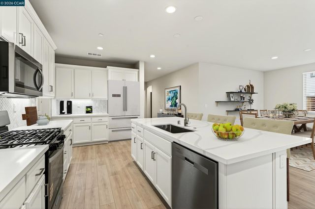 5609 Majestic Oak Way, Antioch, CA 94531