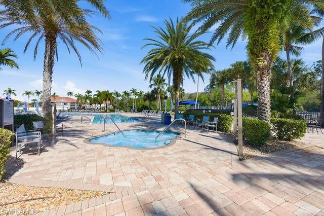 10351 Glastonbury CIR 202, Fort Myers, FL 33913