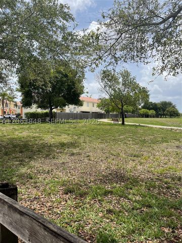 7380 NW 174th Ter 204, Hialeah, FL 33015