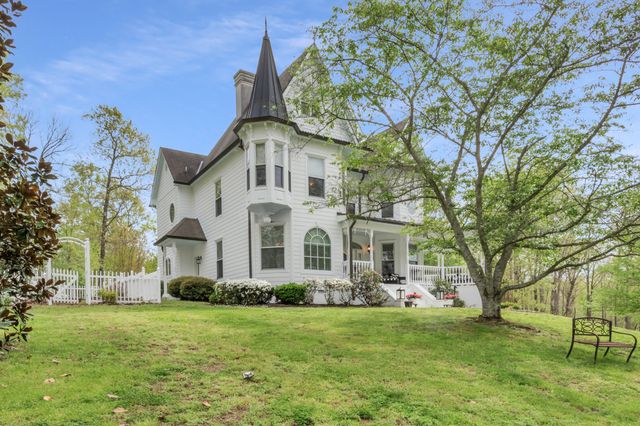 515 Cox Hollow Rd, Dover, TN 37058