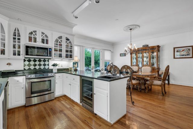 515 Cox Hollow Rd, Dover, TN 37058