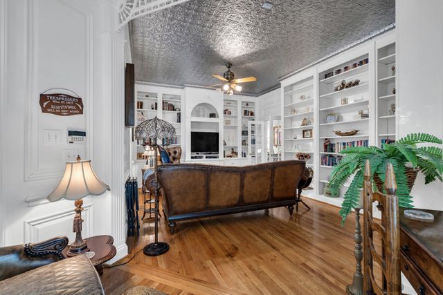 515 Cox Hollow Rd, Dover, TN 37058