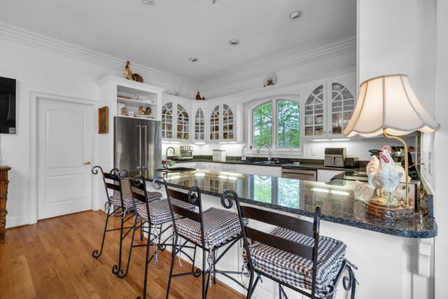 515 Cox Hollow Rd, Dover, TN 37058