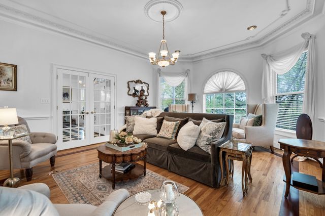 515 Cox Hollow Rd, Dover, TN 37058