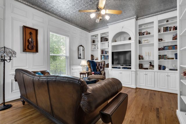 515 Cox Hollow Rd, Dover, TN 37058