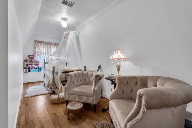 515 Cox Hollow Rd, Dover, TN 37058