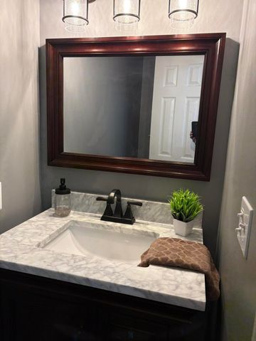 4125 Rural Street, Waterford, MI 48329