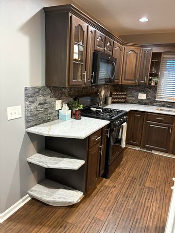 4125 Rural Street, Waterford, MI 48329