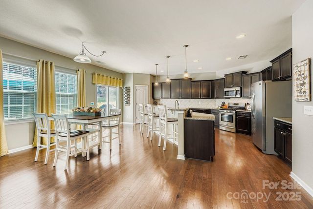 9301 Swimming Drive, Harrisburg, NC 28075