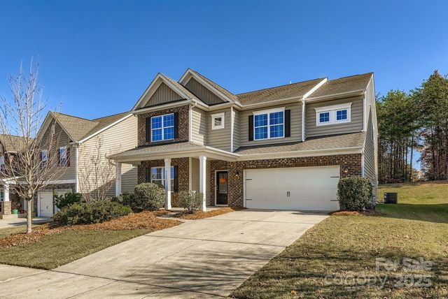 9301 Swimming Drive, Harrisburg, NC 28075