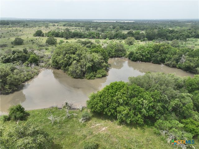 000 FM 609, Flatonia, TX 78941