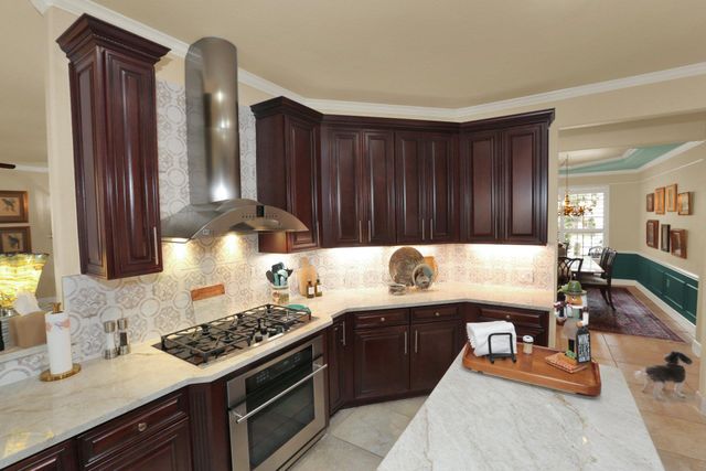 313 Hills Of Texas TRL, Georgetown, TX 78633