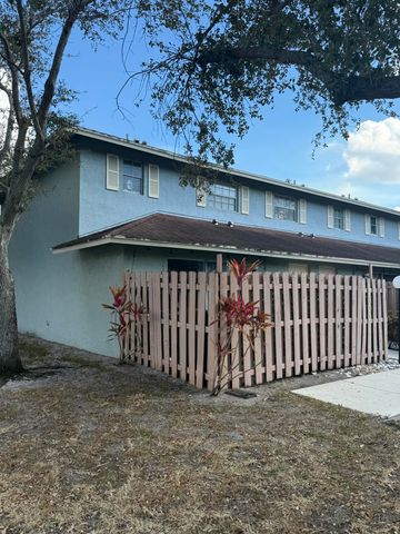 1300 Cypress Way W, Palm Springs, FL 33406