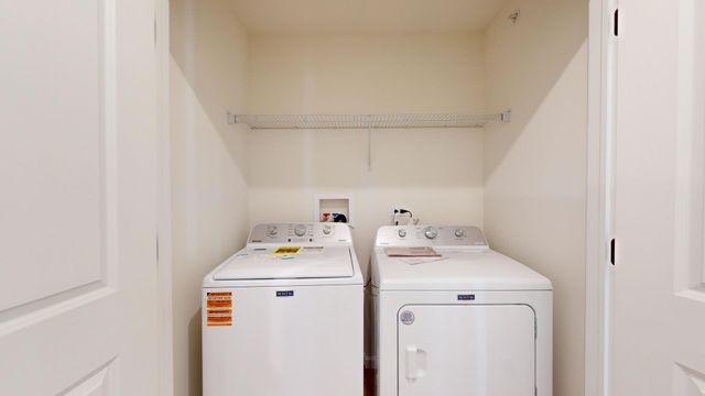 134 Yorktown Court, Libertyville, IL 60048