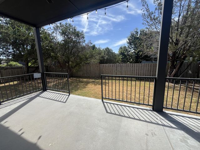403 Summit Ridge DR N, Point Venture, TX 78645